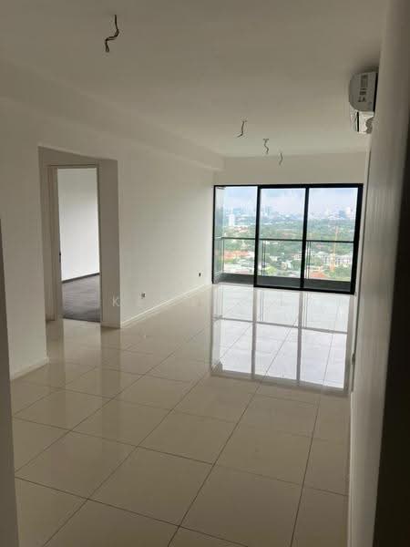 Kondominium untuk Dijual di Duta Park Residences - Kenny YL - Living Room - PropertyGuru.com.my