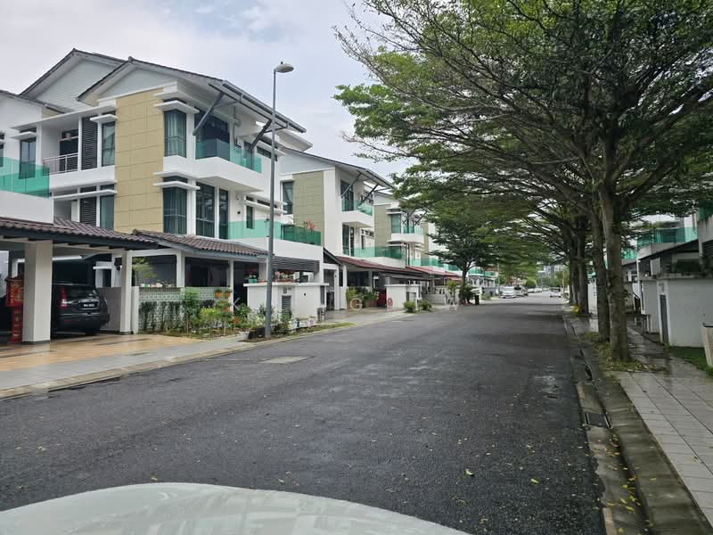 Bungalow for Sale in Sungai Besi (Kuala Lumpur) - Kiing TW - Exterior - PropertyGuru.com.my