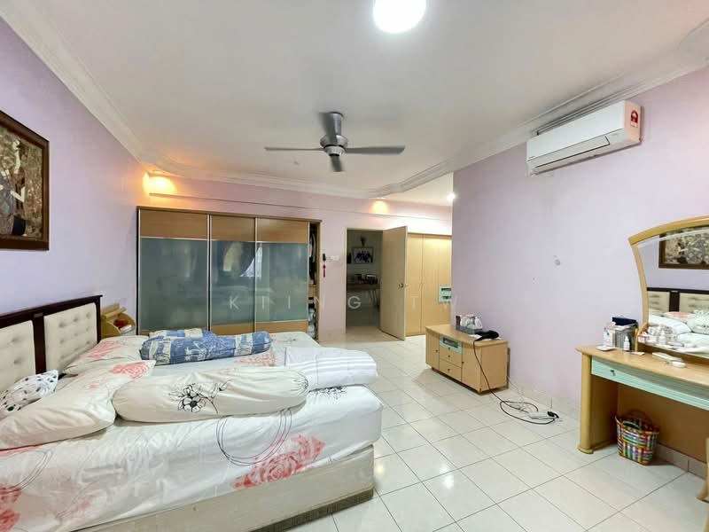 Rumah Teres 2.5 Tingkat untuk Dijual di Taman Megah Kepong (Kepong) - Kiing TW - Bedroom - PropertyGuru.com.my