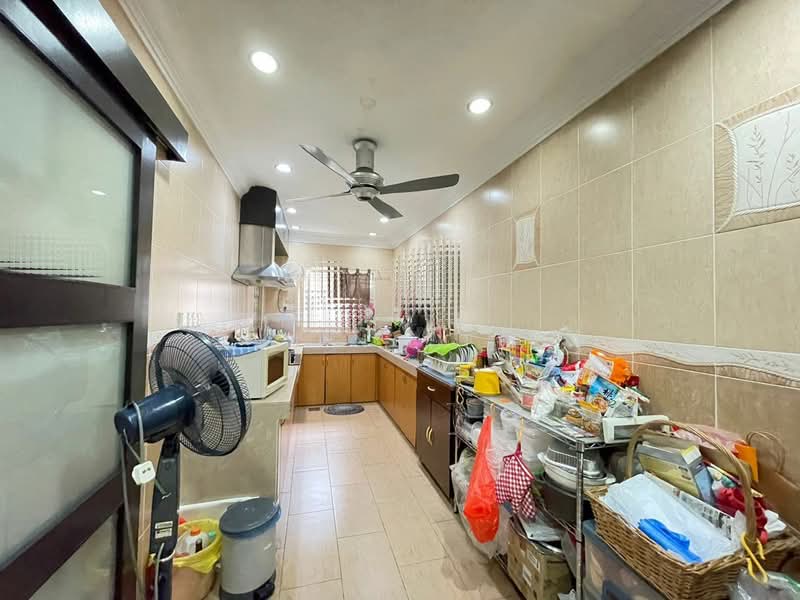 Rumah Teres 2.5 Tingkat untuk Dijual di Taman Megah Kepong (Kepong) - Kiing TW - Kitchen - PropertyGuru.com.my