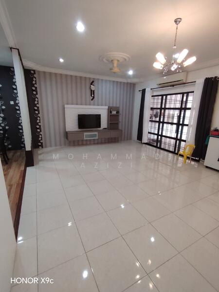 2-storey Terraced House for Sale in Taman Temerloh Jaya (Perak) - Mohammad Azizi - Living Room - PropertyGuru.com.my