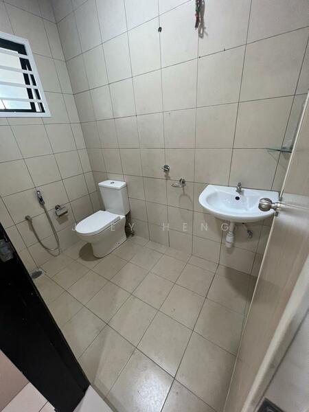 Rumah Teres 2 Tingkat untuk Dijual di Seremban (Negeri Sembilan) - Joey Heng - Bathroom - PropertyGuru.com.my