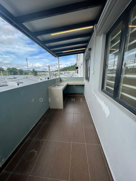 Rumah Teres 2 Tingkat untuk Dijual di Seremban (Negeri Sembilan) - Joey Heng - Balcony - PropertyGuru.com.my