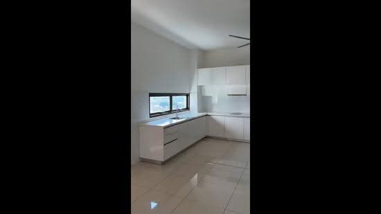 Kediaman Servis untuk Dijual di Putra Residence - Shahshi T - PropertyGuru.com.my