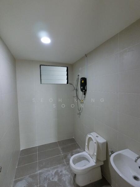 Condominium for Rent at Ken Rimba Condominium 1 - Seoh Keng Soon - Bathroom - PropertyGuru.com.my
