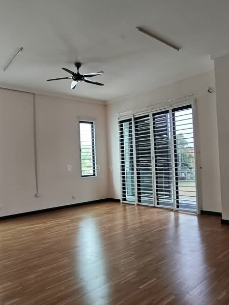 Semi-Detached House for Sale in Kota Bayuemas (Klang) - Ruby Ng - Living Room - PropertyGuru.com.my