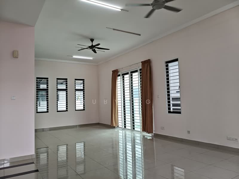 Semi-Detached House for Sale in Kota Bayuemas (Klang) - Ruby Ng - Living Room - PropertyGuru.com.my
