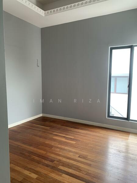 Grand Master Bedroom - 3rd Floor