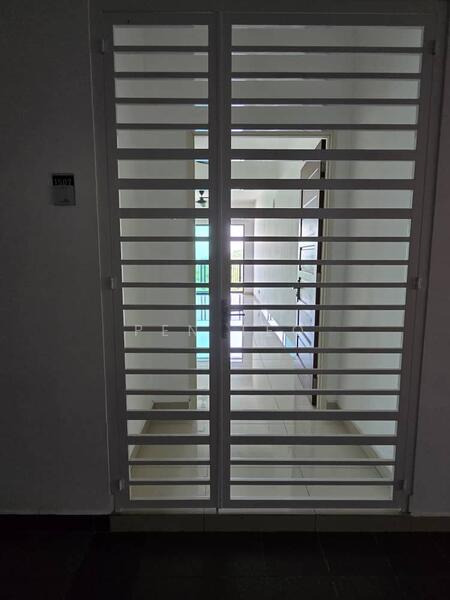 Kondominium untuk Disewa di ForestVille - Pen Teo - Entrance - PropertyGuru.com.my