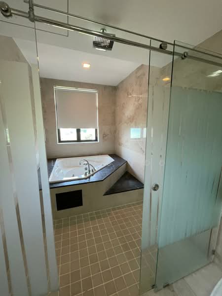 Kondominium untuk Disewa di Moonlight Bay - Lucas Foo - Bathroom - PropertyGuru.com.my