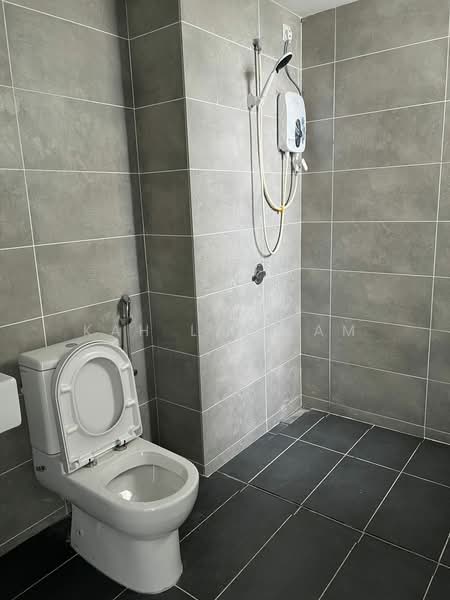 Servis Apartment untuk Disewa di Serviced Residence @ The Louvre @ Country Heights - Kah Lai Lam - PropertyGuru.com.my