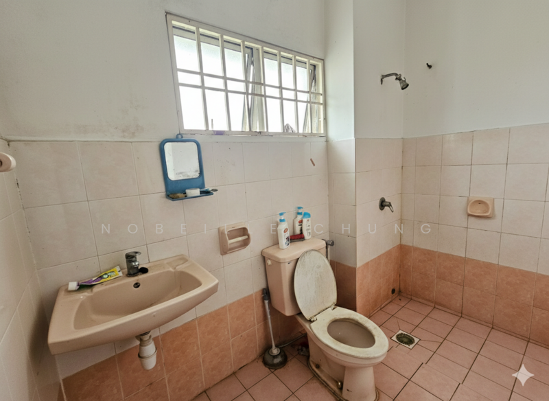 2-storey Terraced House for Sale in Putra Permai (Subang Jaya) - Nobeille Chung - Bathroom - PropertyGuru.com.my