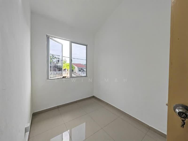 2-storey Terraced House for Sale in Rawang Perdana 1 (Rawang) - Elwin Mah - Interior - PropertyGuru.com.my