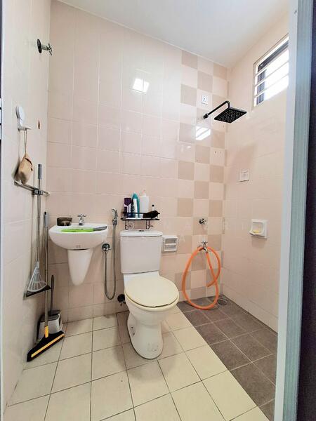 Ivy Terrace, Denai Alam untuk Untuk Dijual - RM 1,080,000, Mac 2026 - Bathroom - PropertyGuru.com.my