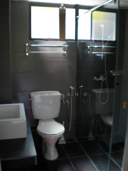 Ferringhi Villa untuk Untuk Disewa - RM 3,000 /bulan, Feb 2026 - Bathroom - PropertyGuru.com.my