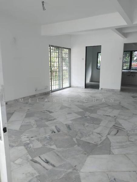 2-storey Terraced House for Sale at Taman Sri Subang - Melanie Chan - Living Room - PropertyGuru.com.my