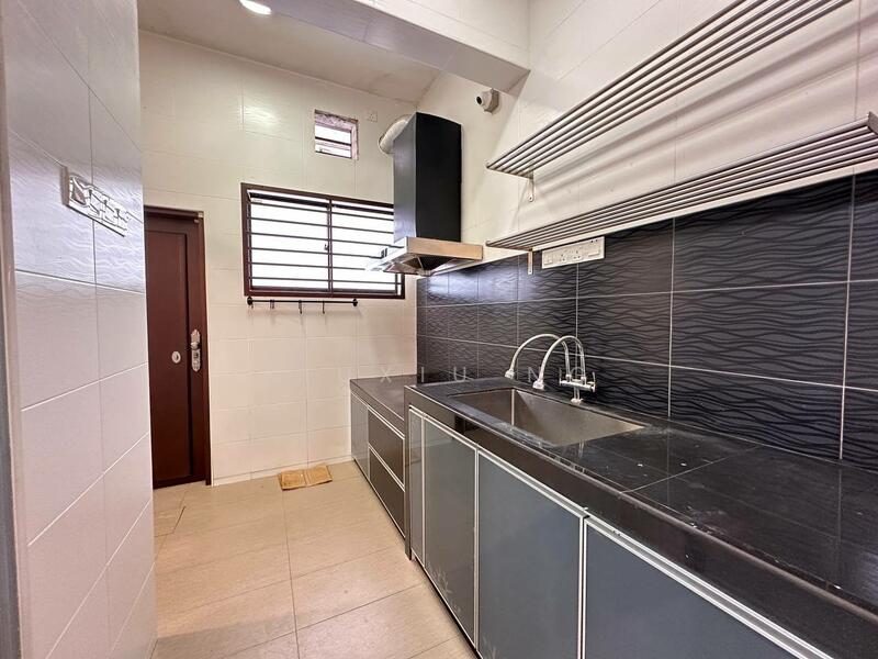 2-storey Terraced House for Sale in Nusa Bayu (Iskandar Puteri (Nusajaya)) - Xiuxiu Ng - Kitchen - PropertyGuru.com.my