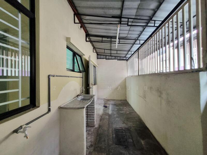 Exterior Bukit Saujana