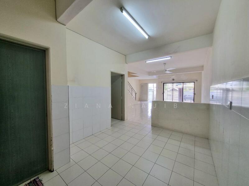 Interior Bukit Saujana