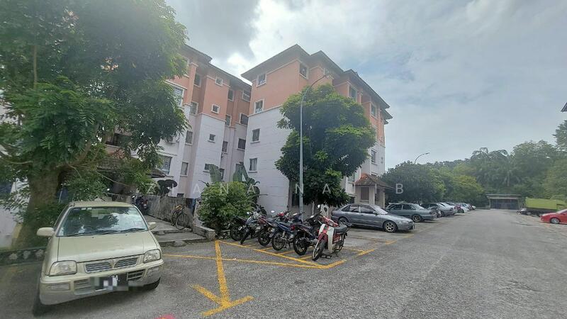 Exterior Astana Alam 3 Puncak Alam