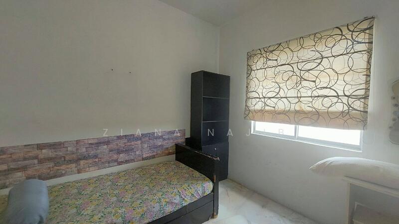 Bedroom Astana Alam 3 Puncak Alam