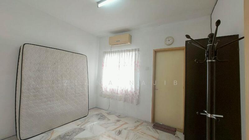 Bedroom Astana Alam 3 Puncak Alam