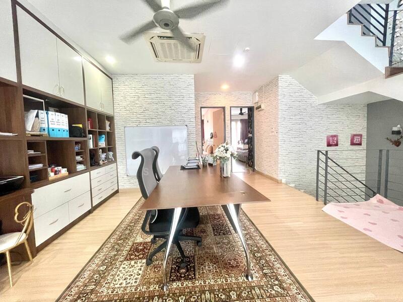 Pool Villas @ Nusaputra untuk Untuk Disewa - RM 6,000 /bulan, Feb 2026 - Study - PropertyGuru.com.my