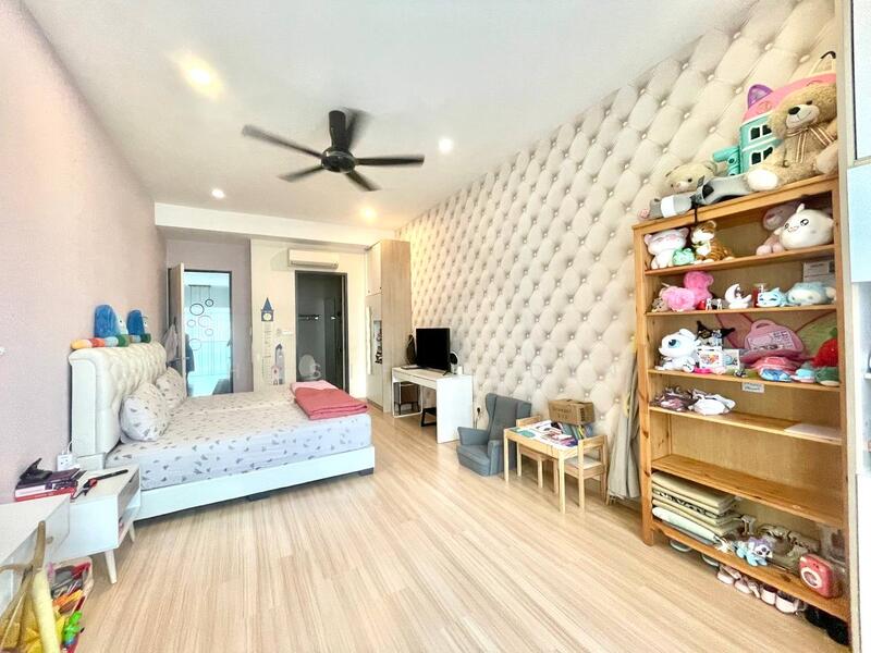 Pool Villas @ Nusaputra untuk Untuk Disewa - RM 6,000 /bulan, Feb 2026 - Bedroom - PropertyGuru.com.my