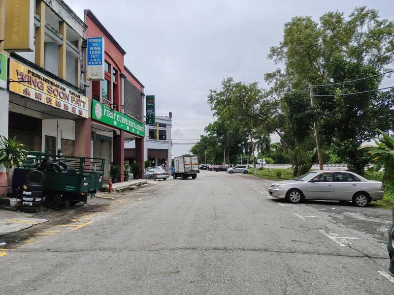 Shop for Sale in Ipoh (Perak) - Niclos Leong - Exterior - PropertyGuru.com.my