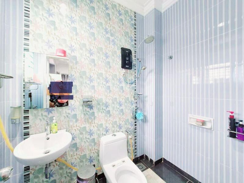 Bathroom Saujana Utama Sungai Buloh