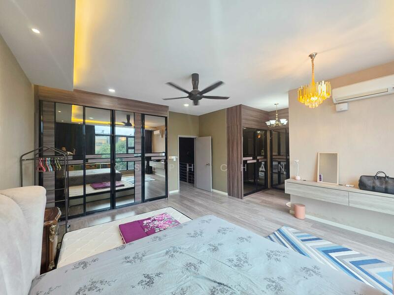 2-storey Terraced House for Sale in Taman Cahaya Alam (Shah Alam) - Joseph Chan - Bedroom - PropertyGuru.com.my