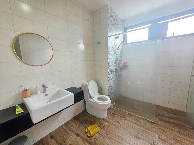 2-storey Terraced House for Sale in Taman Cahaya Alam (Shah Alam) - Joseph Chan - Bathroom - PropertyGuru.com.my