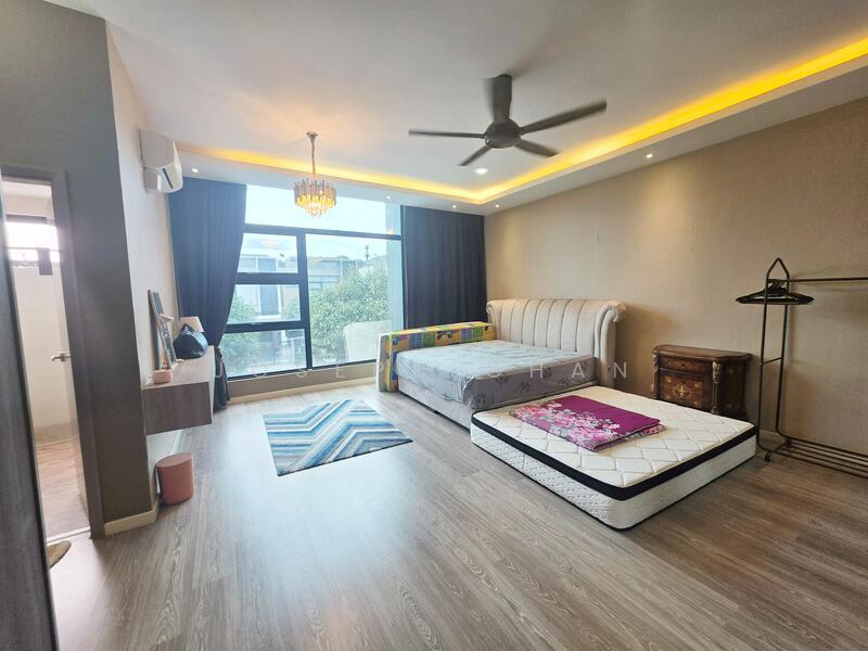 2-storey Terraced House for Sale in Taman Cahaya Alam (Shah Alam) - Joseph Chan - Bedroom - PropertyGuru.com.my