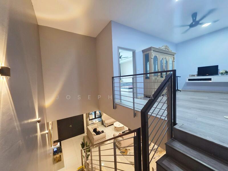 2-storey Terraced House for Sale in Taman Cahaya Alam (Shah Alam) - Joseph Chan - Living Room - PropertyGuru.com.my