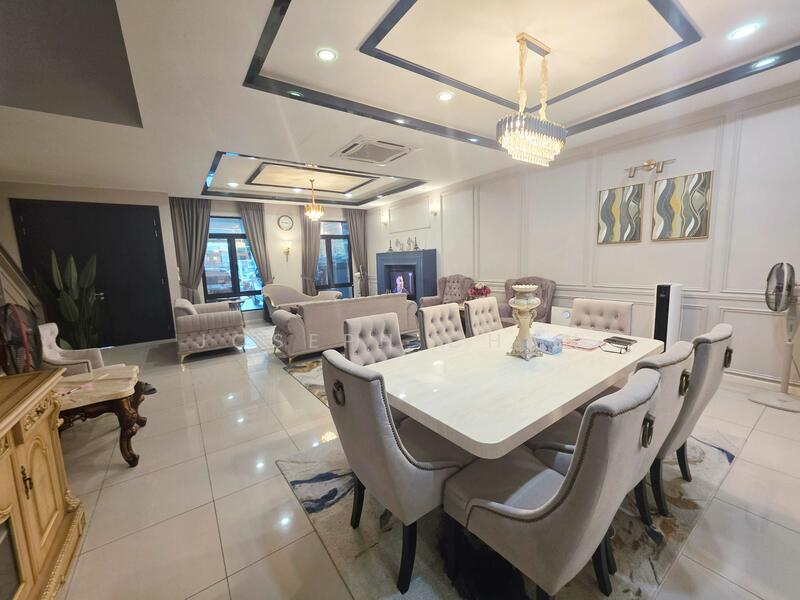 2-storey Terraced House for Sale in Taman Cahaya Alam (Shah Alam) - Joseph Chan - Living Room - PropertyGuru.com.my