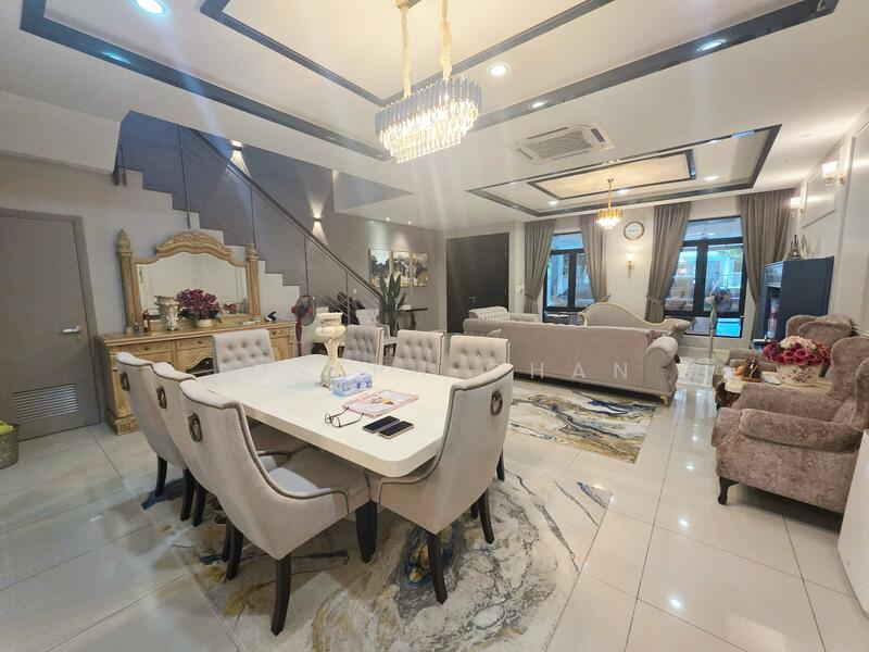 2-storey Terraced House for Sale in Taman Cahaya Alam (Shah Alam) - Joseph Chan - Living Room - PropertyGuru.com.my
