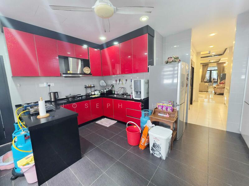 2-storey Terraced House for Sale in Taman Cahaya Alam (Shah Alam) - Joseph Chan - Kitchen - PropertyGuru.com.my
