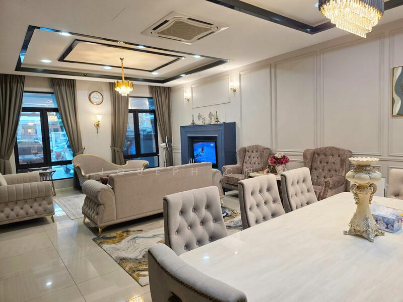 2-storey Terraced House for Sale in Taman Cahaya Alam (Shah Alam) - Joseph Chan - Living Room - PropertyGuru.com.my