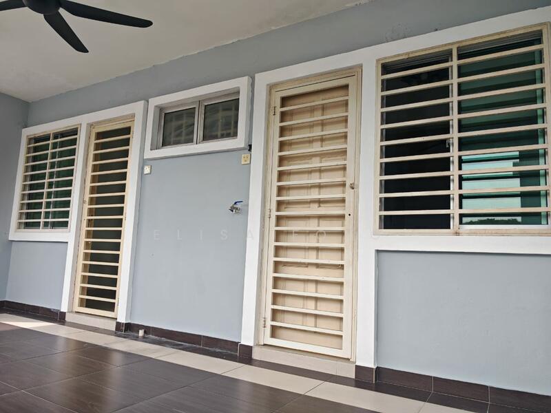 2-storey Terraced House for Sale in Taman Bukit Serdang (Seri Kembangan) - Elisa Fong - Exterior - PropertyGuru.com.my
