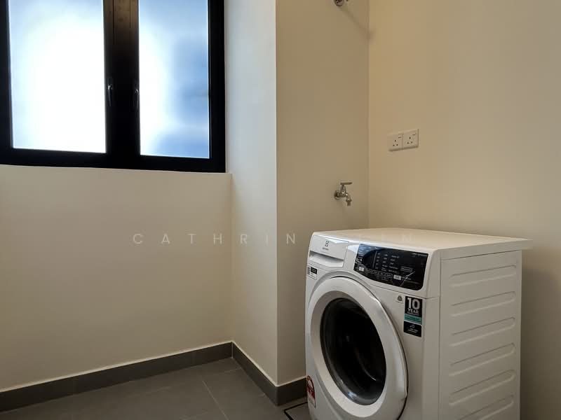 Servis Apartment untuk Disewa di Solaris Dutamas - Cathrine Lin - PropertyGuru.com.my
