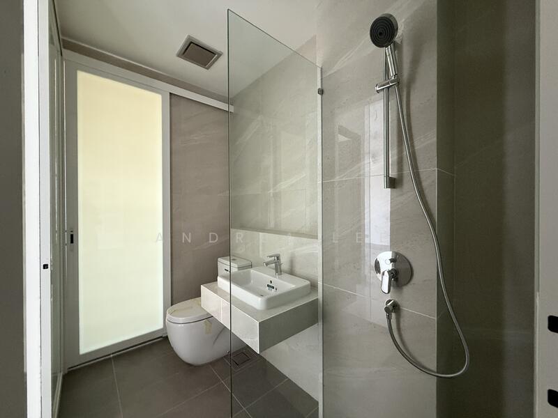Flat for Sale at Codrington Residence - Andrea Lee - Bathroom - PropertyGuru.com.my