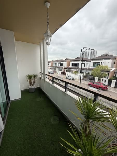 Semi-Detached House for Sale in Eco Botanic (Iskandar Puteri (Nusajaya)) - UMAIR ZANIL - Balcony - PropertyGuru.com.my