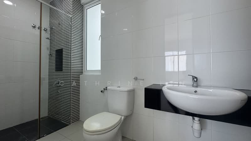 Rumah Teres 3 Tingkat untuk Dijual di Klang (Selangor) - Cathrine Lin - Bathroom - PropertyGuru.com.my