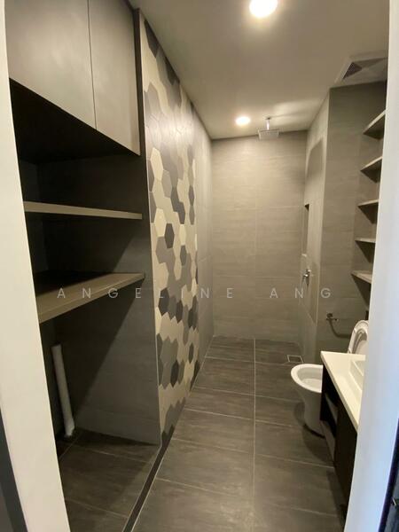 Ceylonz Suites untuk Untuk Dijual - RM 570,000, Feb 2026 - Bathroom - PropertyGuru.com.my