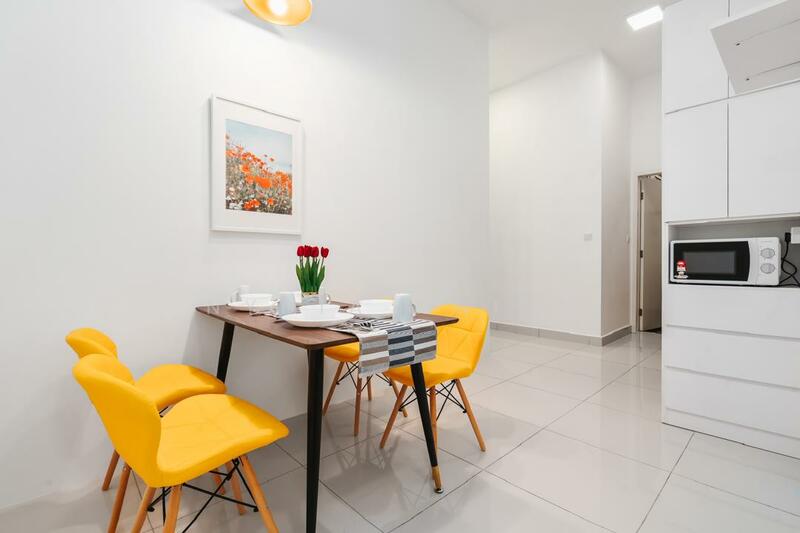 Service Residence for Rent at TR Residence - Nydia Anies - Dining Room - PropertyGuru.com.my