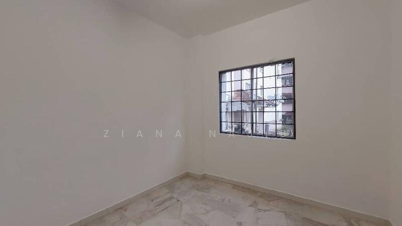 Interior puncak alam