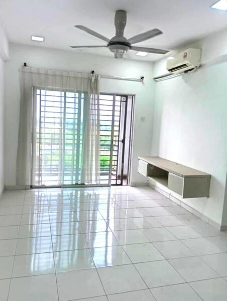 Living Room pangsapuri damai shah alam