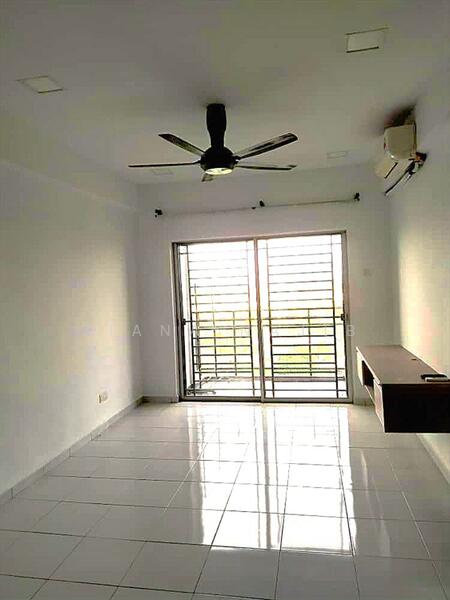 Living Room pangsapuri damai shah alam