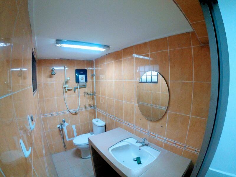 Lower Floor Bathroom