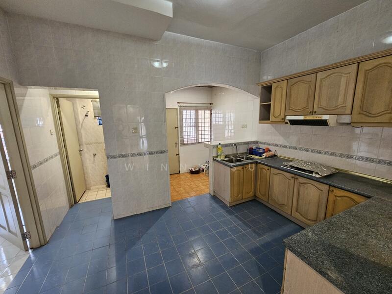 Bukit Jelutong untuk Untuk Dijual - RM 780,000, Feb 2026 - Kitchen - PropertyGuru.com.my